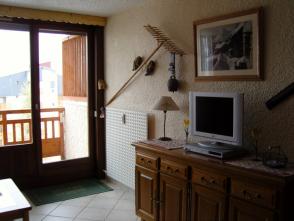 MOYSNC11240b.JPG